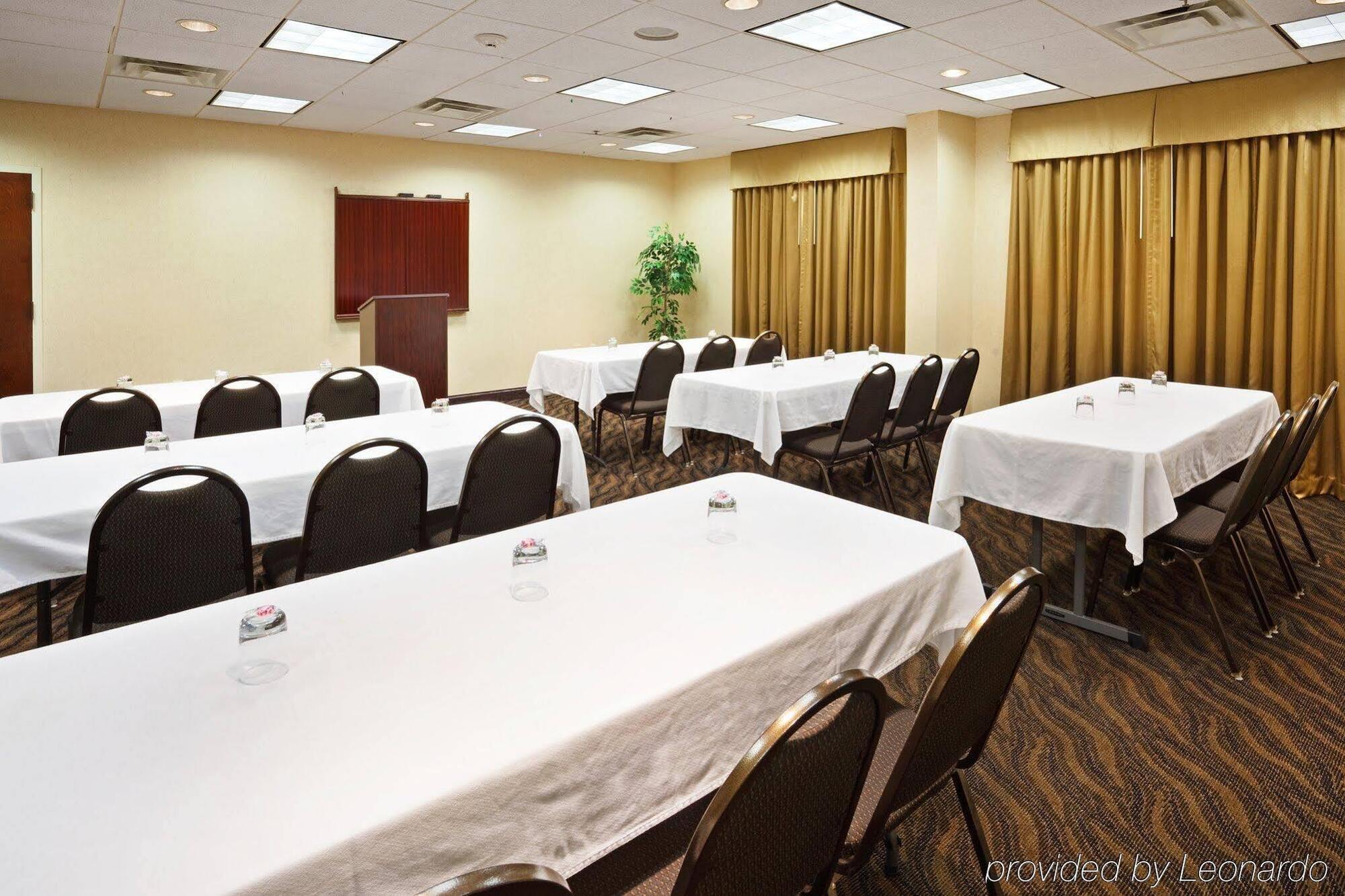 Murfreesboro Central Hotel
